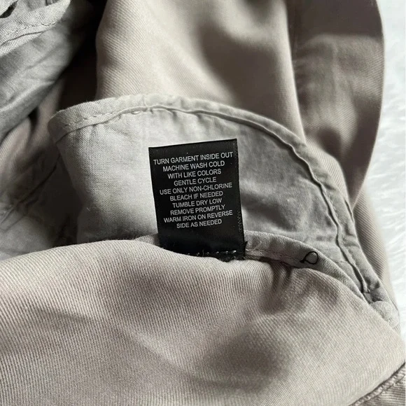 NWT Trixxi x Francesca’s Kadie Utility Anorak Jacket SIze XS - Picture 7 of 10